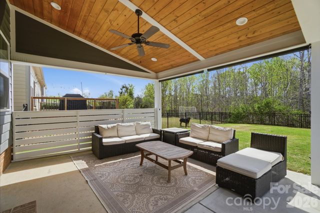 5084 Lily Pond Circle, Waxhaw, NC 28173