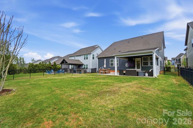 5084 Lily Pond Circle, Waxhaw, NC 28173