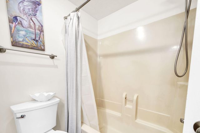 214 SW Miracle Strip Parkway B104, Fort Walton Beach, FL 32548