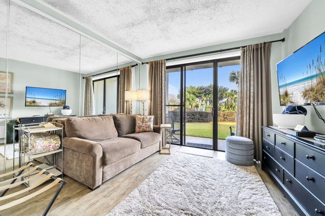 214 SW Miracle Strip Parkway B104, Fort Walton Beach, FL 32548