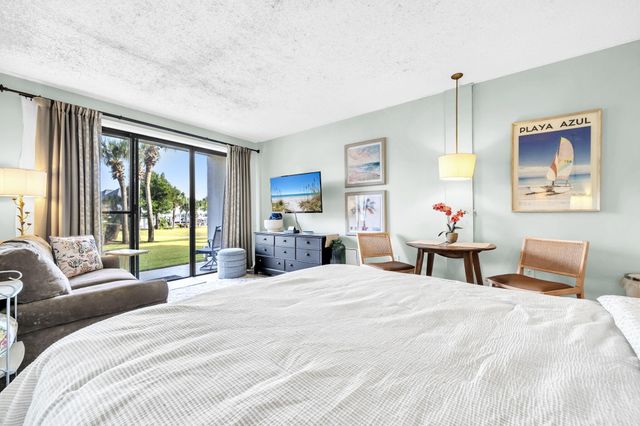 214 SW Miracle Strip Parkway B104, Fort Walton Beach, FL 32548