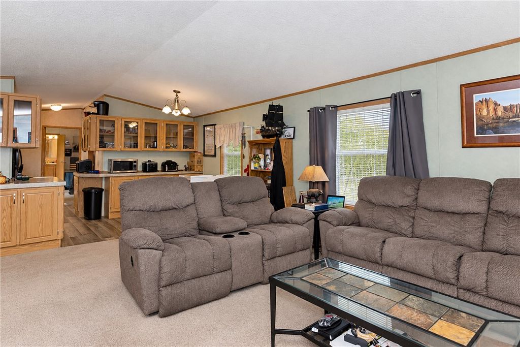 2 Tartarian Street, Billings, MT 59105 photo 2