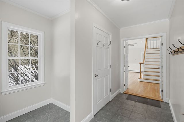 179 Schoolhouse Road, Warren, RI 02885