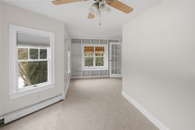 179 Schoolhouse Road, Warren, RI 02885