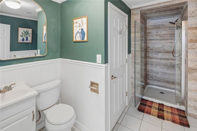 179 Schoolhouse Road, Warren, RI 02885