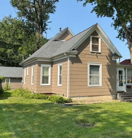 216 Randall Street, Waterloo, IA 50701