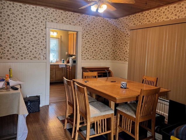 216 Randall Street, Waterloo, IA 50701