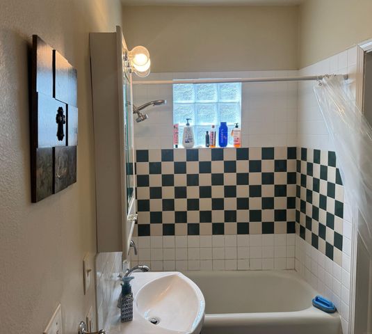 216 Randall Street, Waterloo, IA 50701