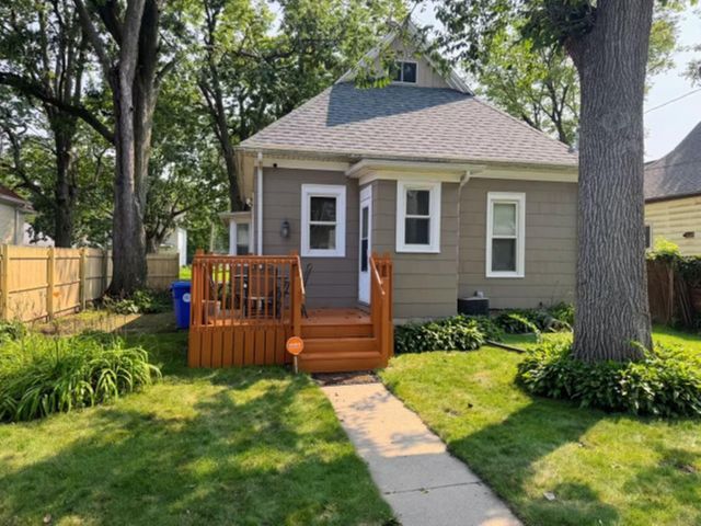 216 Randall Street, Waterloo, IA 50701