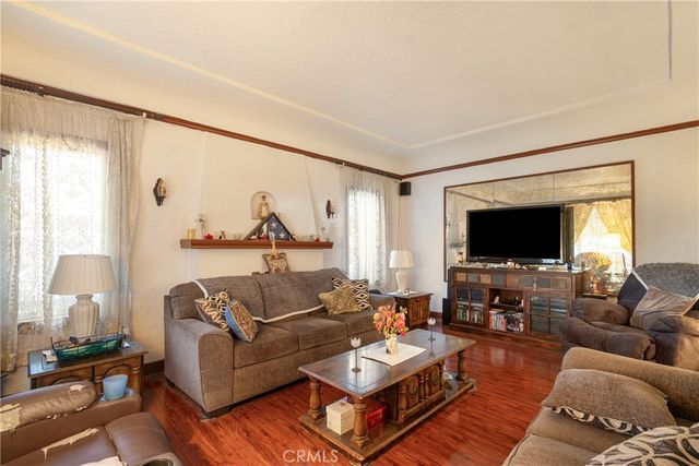 704 Winchester, Alhambra, CA 91803