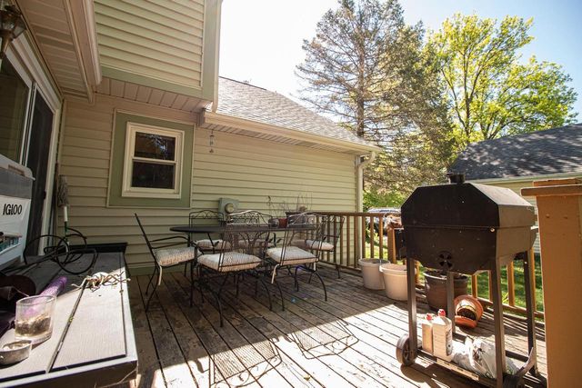 26 CROSSBRIDGE COURT, Madison, WI 53717