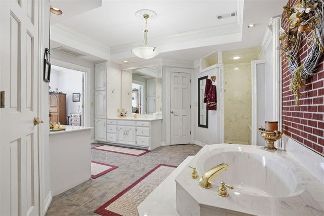 103 E Dogwood Street, Hobart, OK 73651