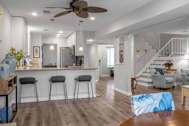 500 Laketower Drive 25, Lexington, KY 40502