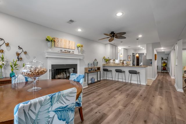 500 Laketower Drive 25, Lexington, KY 40502