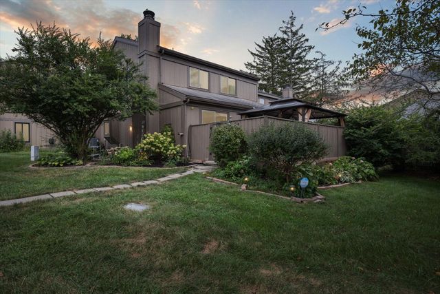 500 Laketower Drive 25, Lexington, KY 40502