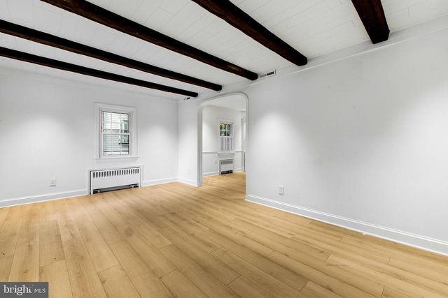 215 N VINEYARD BLVD, Collingswood, NJ 08108