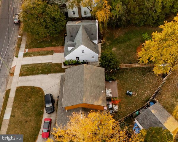 215 N VINEYARD BLVD, Collingswood, NJ 08108