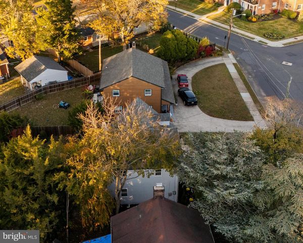 215 N VINEYARD BLVD, Collingswood, NJ 08108