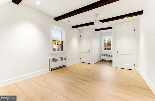 215 N VINEYARD BLVD, Collingswood, NJ 08108