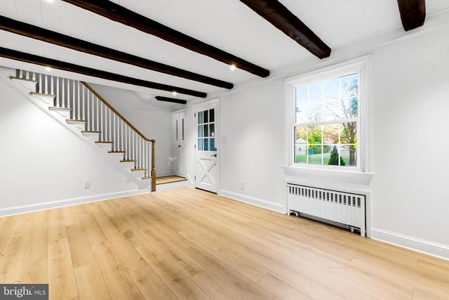 215 N VINEYARD BLVD, Collingswood, NJ 08108