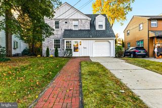 215 N VINEYARD BLVD, Collingswood, NJ 08108