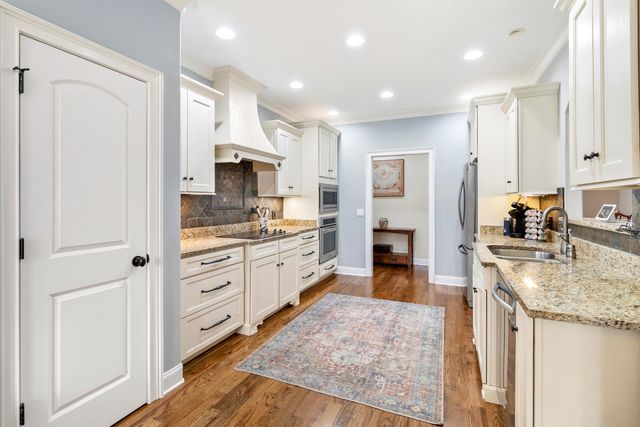 9676 Pecan Springs Circle, Chattanooga, TN 37421