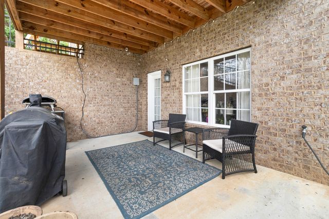 9676 Pecan Springs Circle, Chattanooga, TN 37421