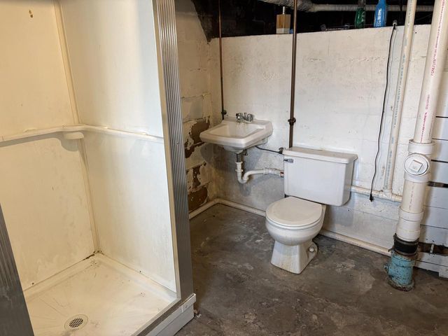 201 N Concord AVENUE, Watertown, WI 53094