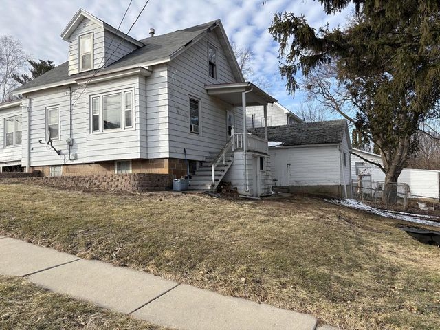 201 N Concord AVENUE, Watertown, WI 53094