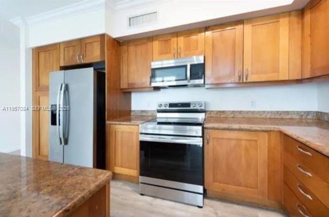 1745 E Hallandale Beach Blvd 1903W, Hallandale Beach, FL 33009