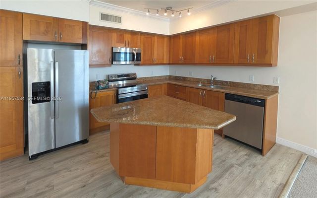 1745 E Hallandale Beach Blvd 1903W, Hallandale Beach, FL 33009