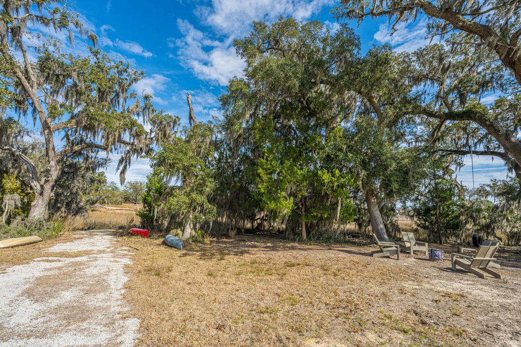 Image 71 of property listing at 5315 Frisco Lane, Johns Island, SC 29455