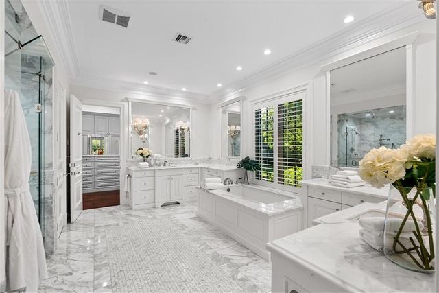11 Country Road E, Village of Golf, Boynton Beach, FL 33436