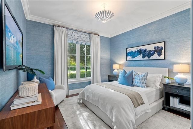 11 Country Road E, Village of Golf, Boynton Beach, FL 33436