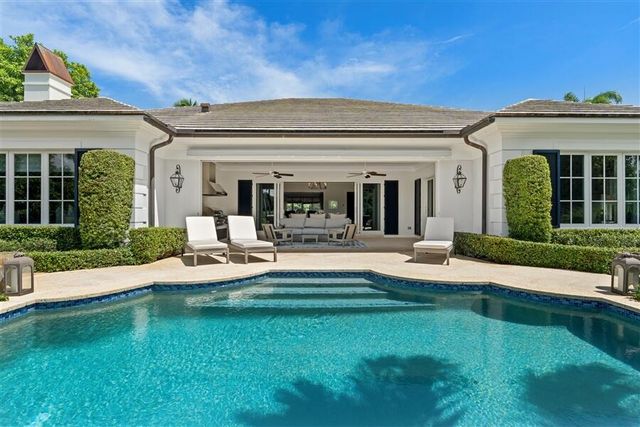 11 Country Road E, Village of Golf, Boynton Beach, FL 33436