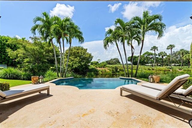 11 Country Road E, Village of Golf, Boynton Beach, FL 33436