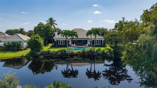 11 Country Road E, Village of Golf, Boynton Beach, FL 33436
