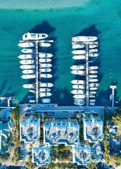 184 Llake Drive 2304, Palm Beach Shores, FL 33404