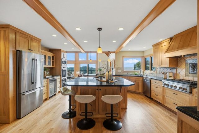18836 Favre Ridge Road, Los Gatos, CA 95033