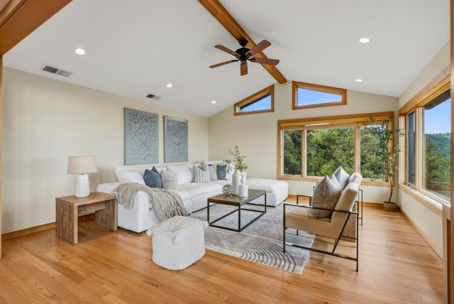 18836 Favre Ridge Road, Los Gatos, CA 95033