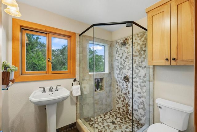 18836 Favre Ridge Road, Los Gatos, CA 95033