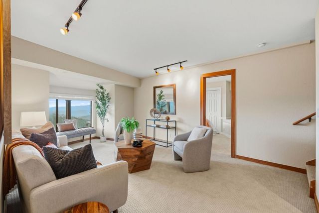 18836 Favre Ridge Road, Los Gatos, CA 95033