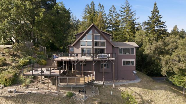 18836 Favre Ridge Road, Los Gatos, CA 95033