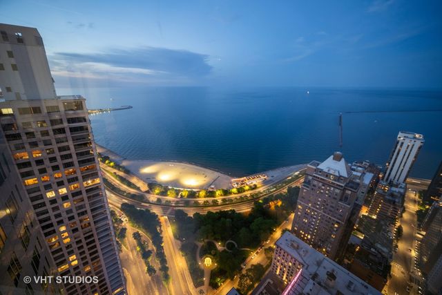 950 N MICHIGAN Avenue 4904, Chicago, IL 60611