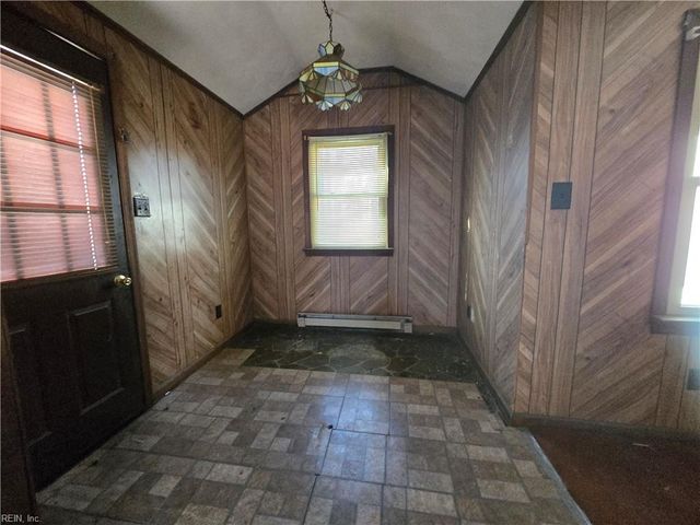 1831 Land Of Promise RD, Chesapeake, VA 23322