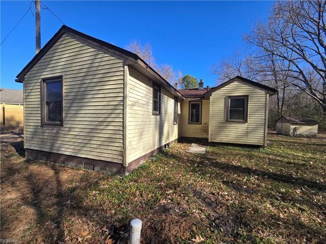 1831 Land Of Promise RD, Chesapeake, VA 23322