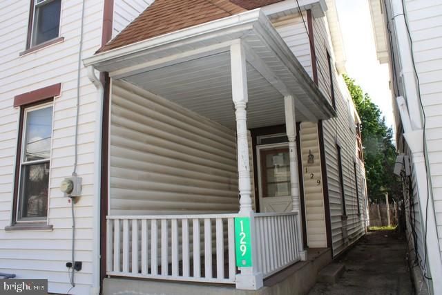 129 E VINE STREET, Chambersburg, PA 17201