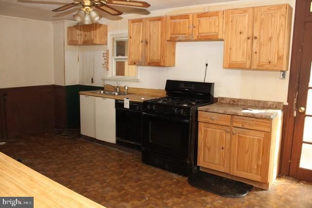 129 E VINE STREET, Chambersburg, PA 17201