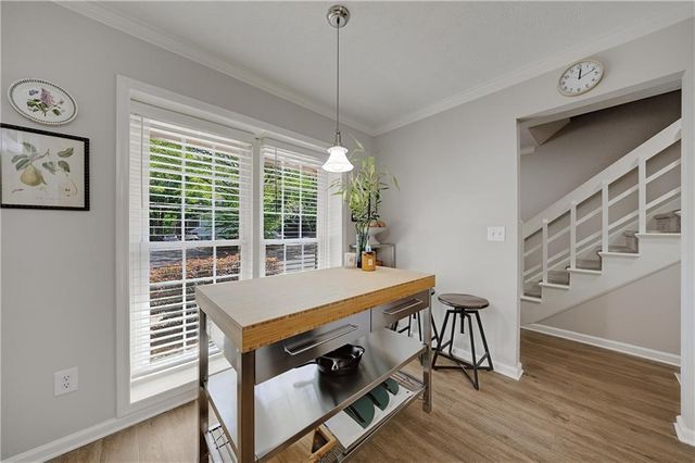 110 Courtyard Terrace, Roswell, GA 30075