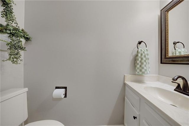 110 Courtyard Terrace, Roswell, GA 30075